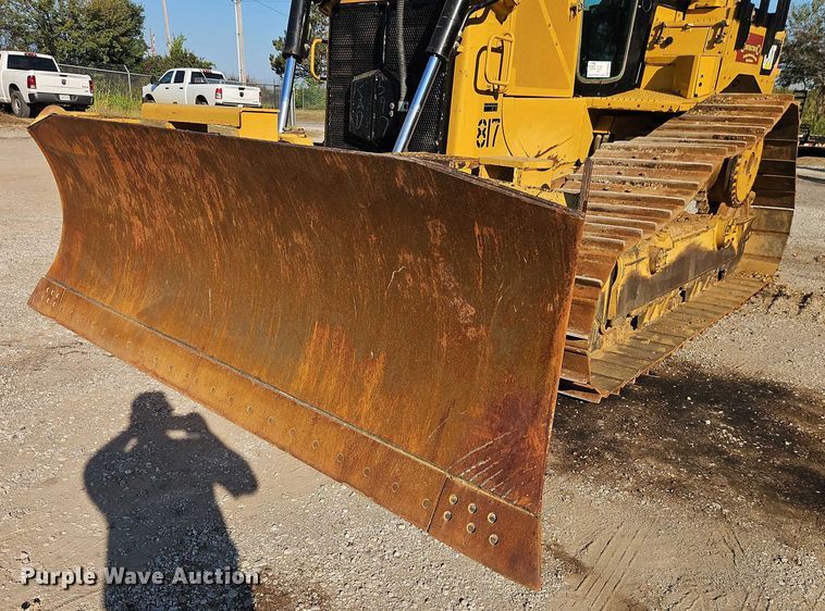 image for item EB8362 2015 Caterpillar D6T LGP dozer