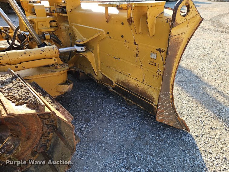 image for item EB8362 2015 Caterpillar D6T LGP dozer