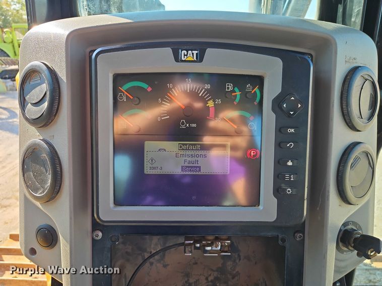 image for item EB8362 2015 Caterpillar D6T LGP dozer