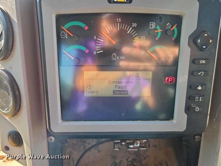 image for item EB8362 2015 Caterpillar D6T LGP dozer