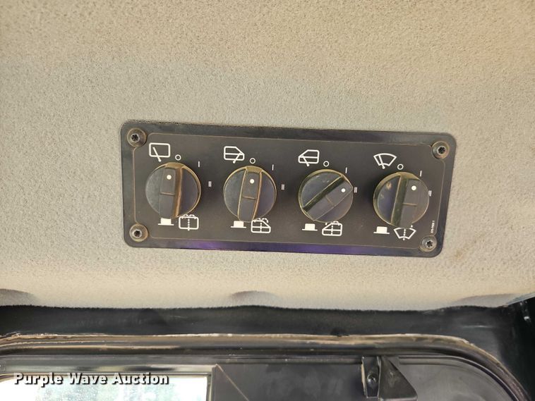 image for item EB8362 2015 Caterpillar D6T LGP dozer