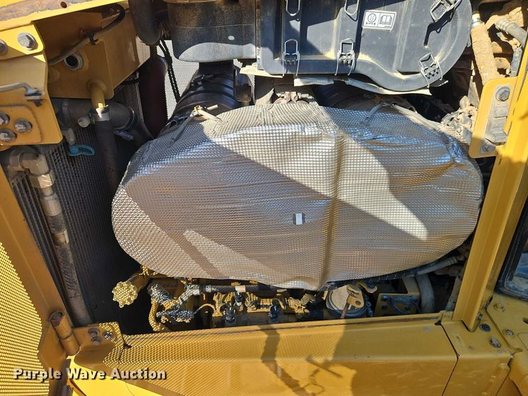 image for item EB8362 2015 Caterpillar D6T LGP dozer