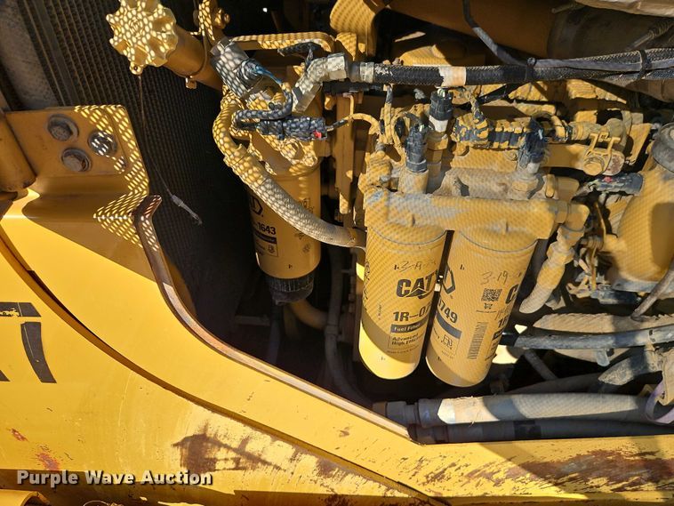 image for item EB8362 2015 Caterpillar D6T LGP dozer