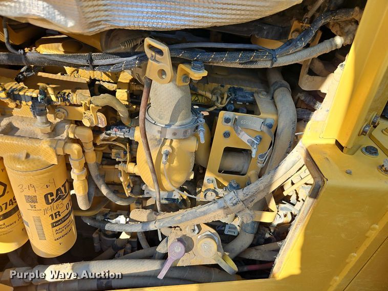 image for item EB8362 2015 Caterpillar D6T LGP dozer