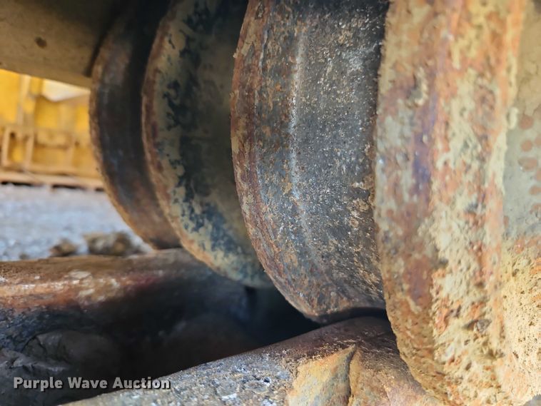 image for item EB8362 2015 Caterpillar D6T LGP dozer