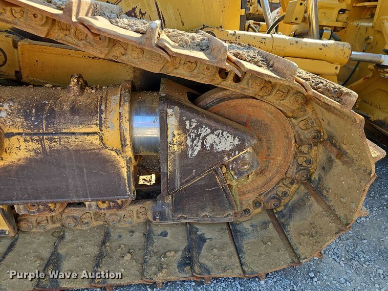 image for item EB8362 2015 Caterpillar D6T LGP dozer