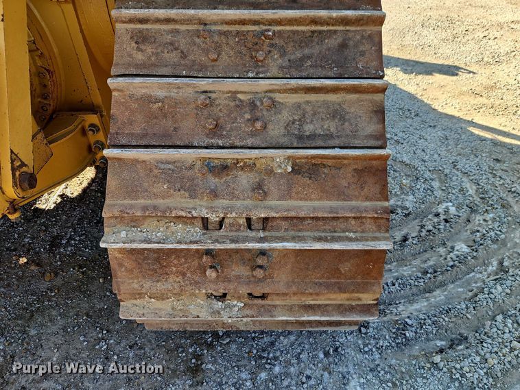 image for item EB8362 2015 Caterpillar D6T LGP dozer