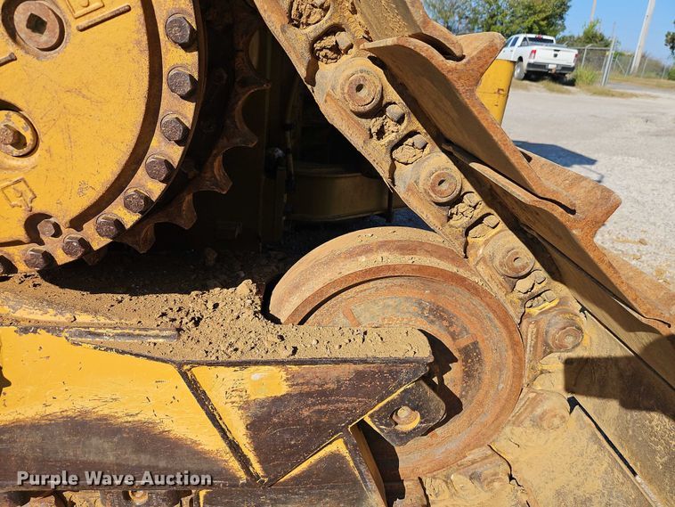 image for item EB8362 2015 Caterpillar D6T LGP dozer