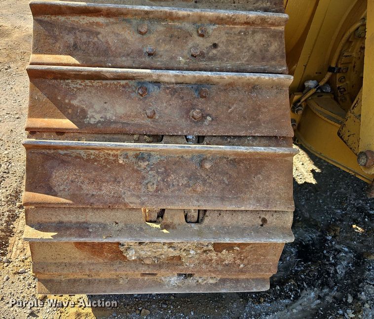 image for item EB8362 2015 Caterpillar D6T LGP dozer