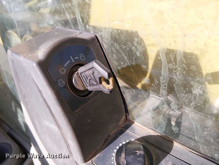 image for item EC1192 2012 IMT AF250 L.CA drilling rig