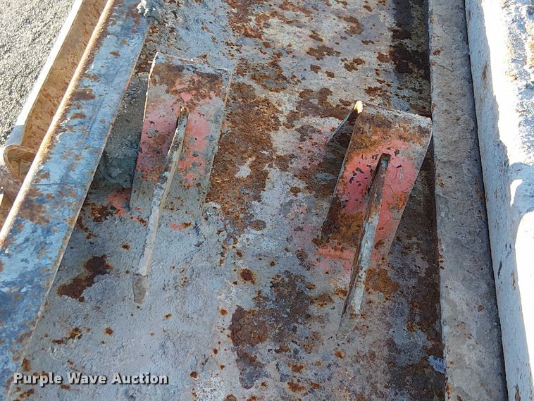 image for item EC1200 12