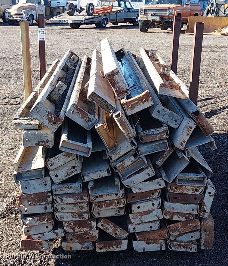 image for item EC1201 6