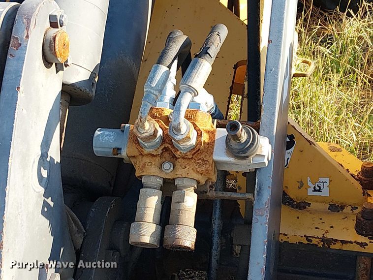 image for item EC1207 2003 Volvo L20B-P compact wheel loader