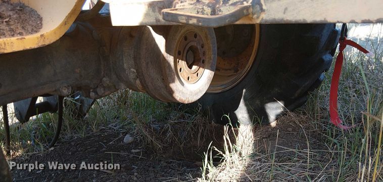 image for item EC1207 2003 Volvo L20B-P compact wheel loader