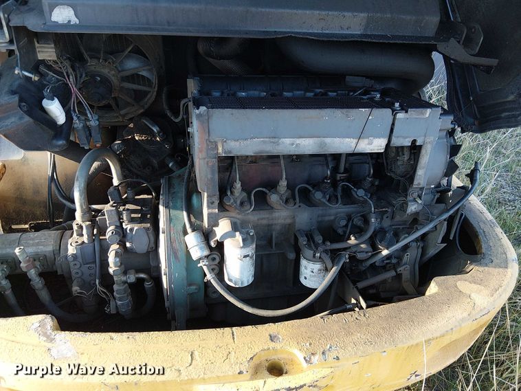 image for item EC1207 2003 Volvo L20B-P compact wheel loader