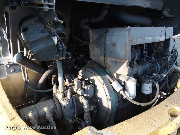 image for item EC1207 2003 Volvo L20B-P compact wheel loader