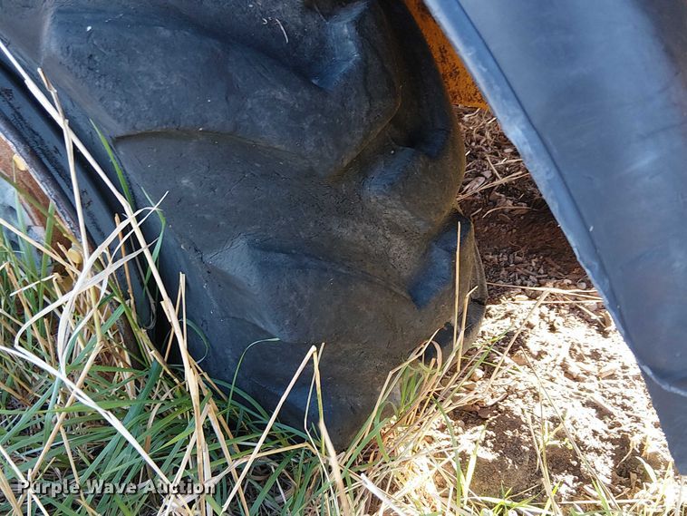 image for item EC1207 2003 Volvo L20B-P compact wheel loader