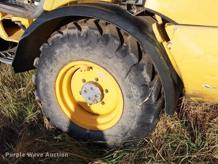 image for item EC1207 2003 Volvo L20B-P compact wheel loader