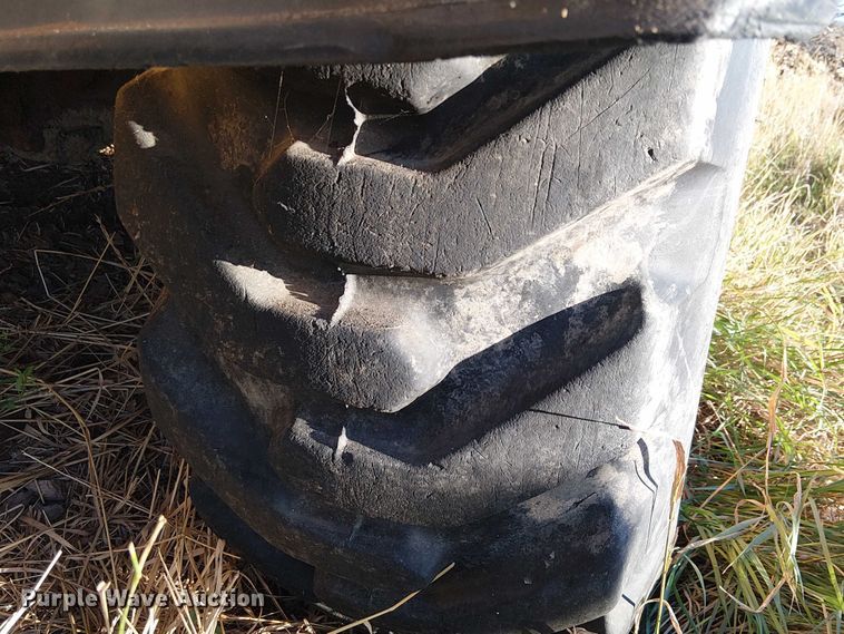 image for item EC1207 2003 Volvo L20B-P compact wheel loader