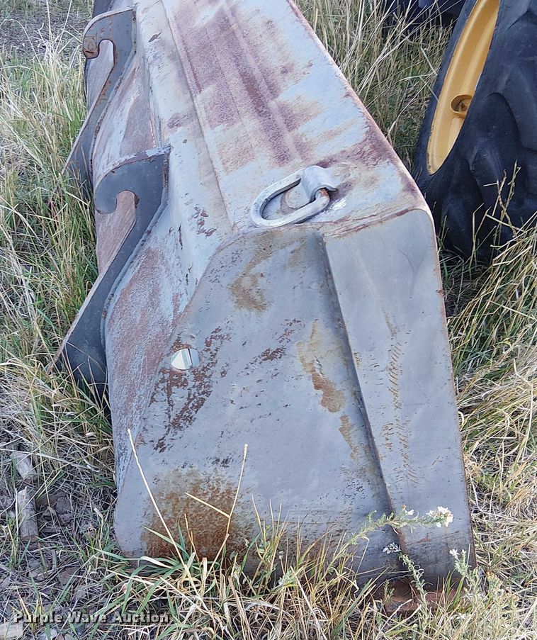 image for item EC1207 2003 Volvo L20B-P compact wheel loader