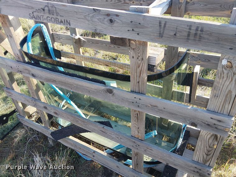 image for item EC1207 2003 Volvo L20B-P compact wheel loader