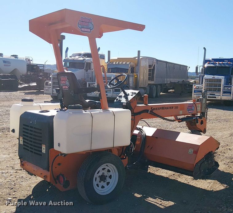 image for item EC1213 LayMor SM300 broom