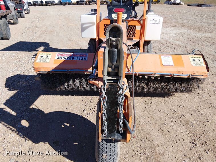 image for item EC1213 LayMor SM300 broom