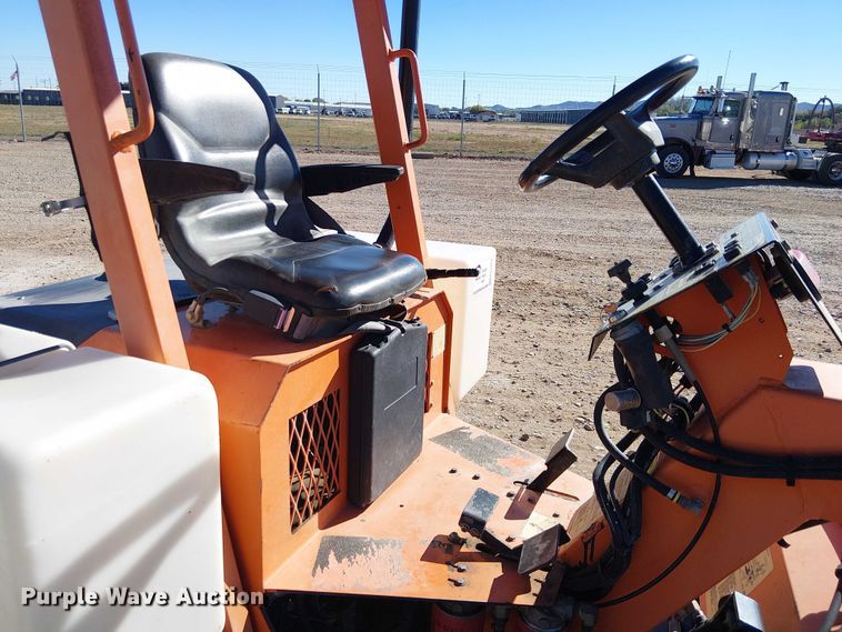 image for item EC1213 LayMor SM300 broom