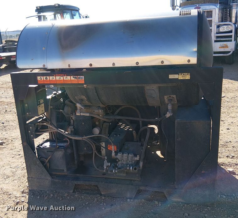 image for item EC1214 Landa SLX10-25824E hot pressure washer