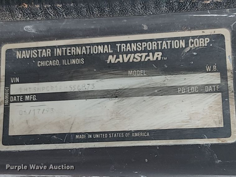 image for item EC1228 1994 International F-4900 water truck