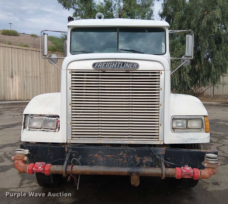 image for item EC1229 1994 Freightliner FLD120 water truck