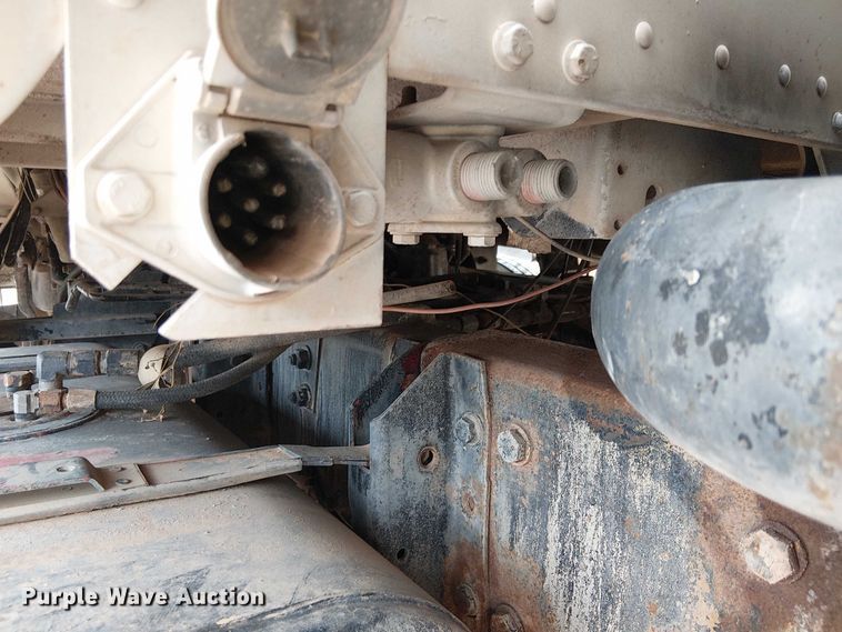 image for item EC1229 1994 Freightliner FLD120 water truck