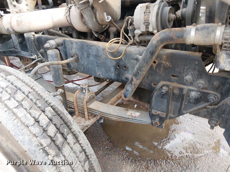 image for item EC1229 1994 Freightliner FLD120 water truck