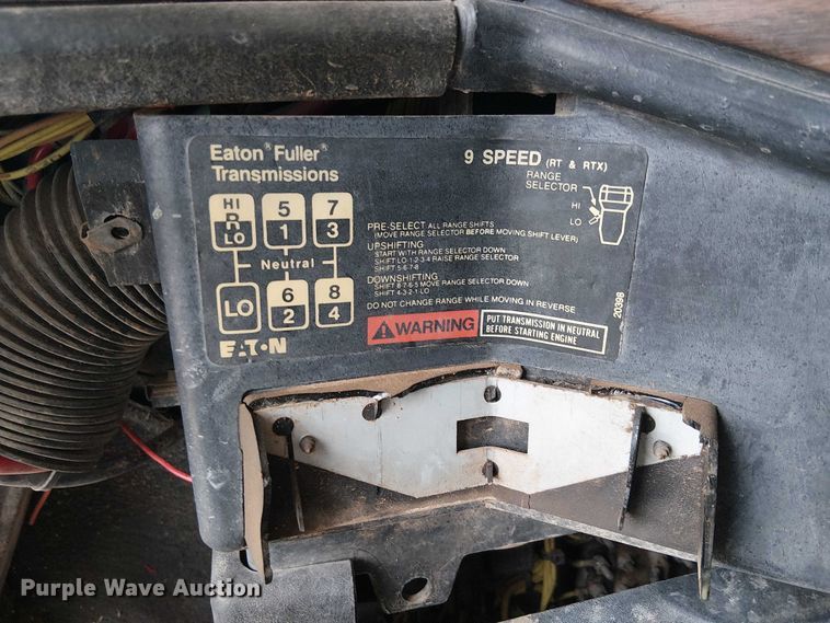 image for item EC1229 1994 Freightliner FLD120 water truck