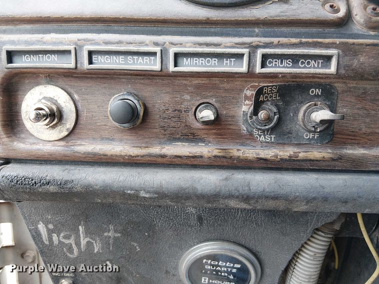 image for item EC1229 1994 Freightliner FLD120 water truck