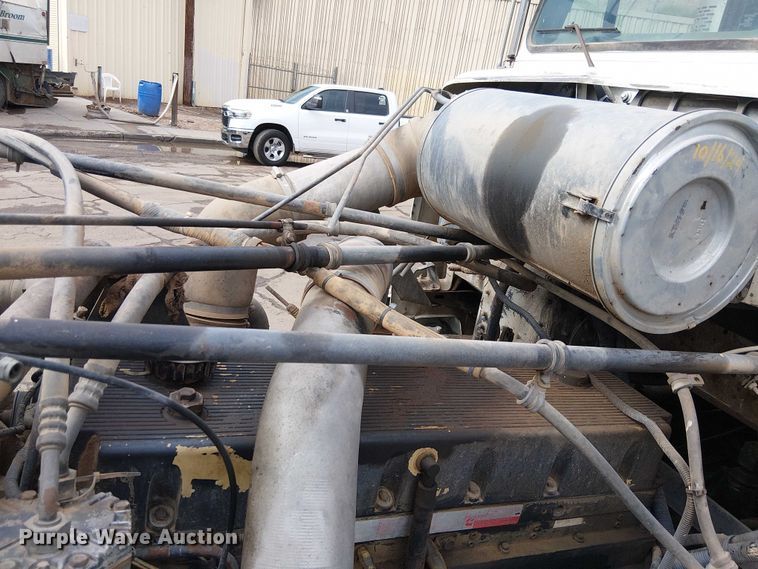 image for item EC1229 1994 Freightliner FLD120 water truck