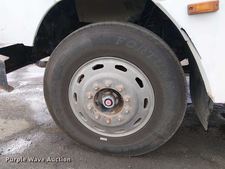 image for item EC1229 1994 Freightliner FLD120 water truck