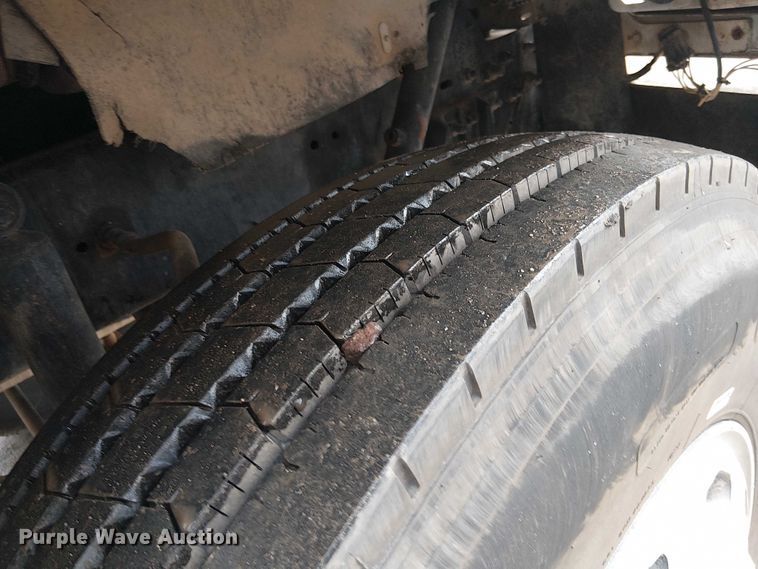 image for item EC1229 1994 Freightliner FLD120 water truck