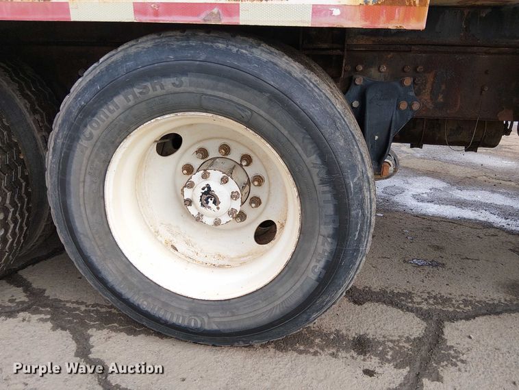 image for item EC1229 1994 Freightliner FLD120 water truck