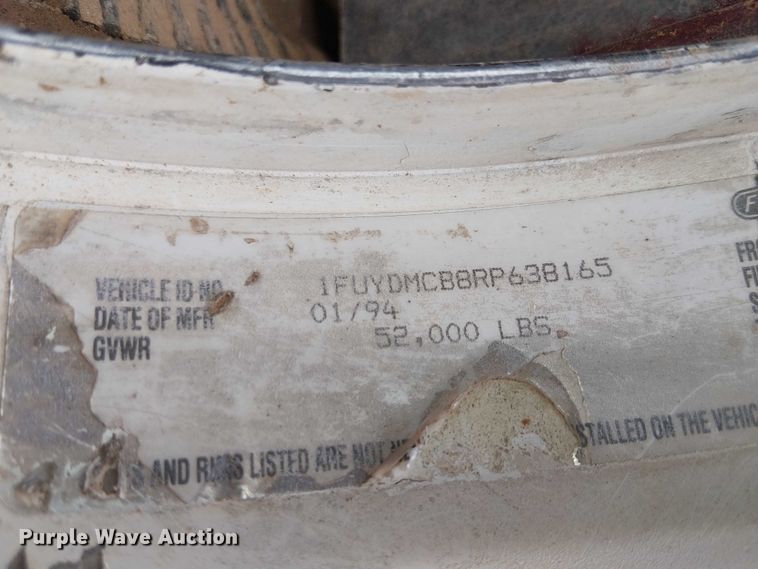 image for item EC1229 1994 Freightliner FLD120 water truck