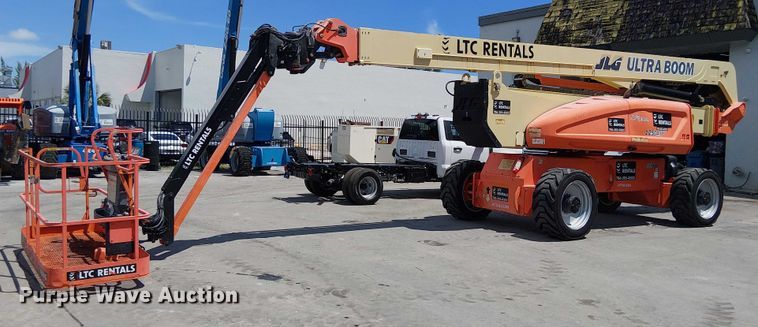 image for item EC3812 2010 JLG 1250AJP boom lift