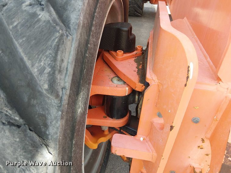 image for item EC3812 2010 JLG 1250AJP boom lift