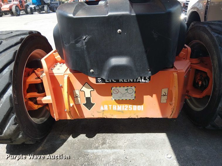 image for item EC3812 2010 JLG 1250AJP boom lift