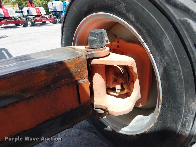 image for item EC3812 2010 JLG 1250AJP boom lift