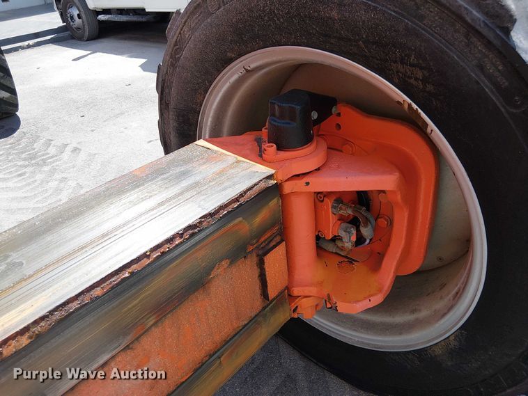 image for item EC3812 2010 JLG 1250AJP boom lift