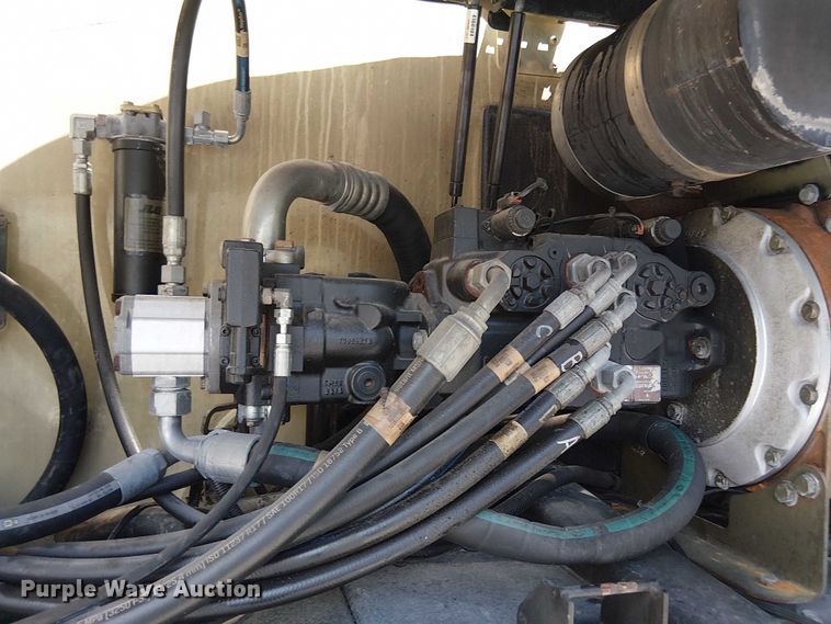 image for item EC3812 2010 JLG 1250AJP boom lift