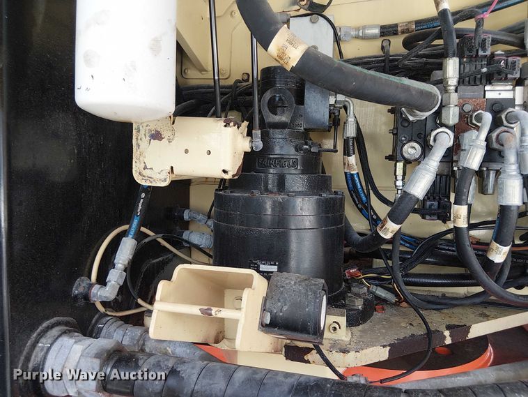 image for item EC3812 2010 JLG 1250AJP boom lift