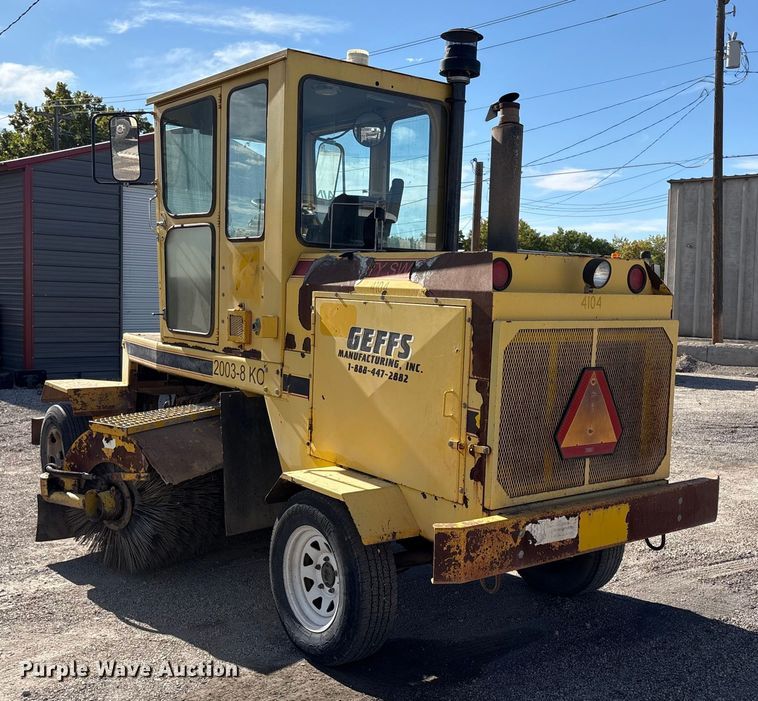 image for item EC8035 2011 GEFFS 1-MS20038KO-24 broom