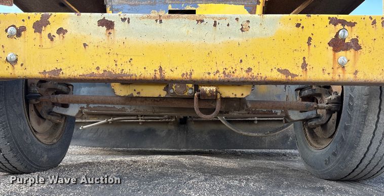 image for item EC8035 2011 GEFFS 1-MS20038KO-24 broom