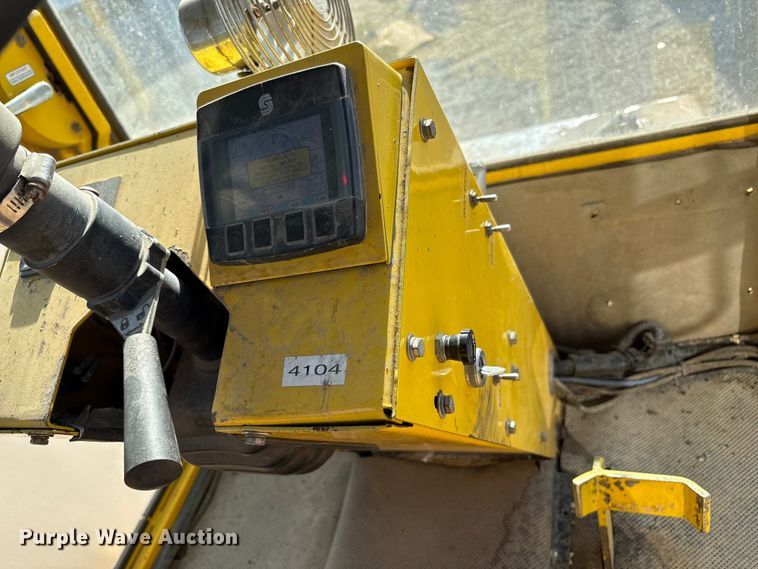 image for item EC8035 2011 GEFFS 1-MS20038KO-24 broom